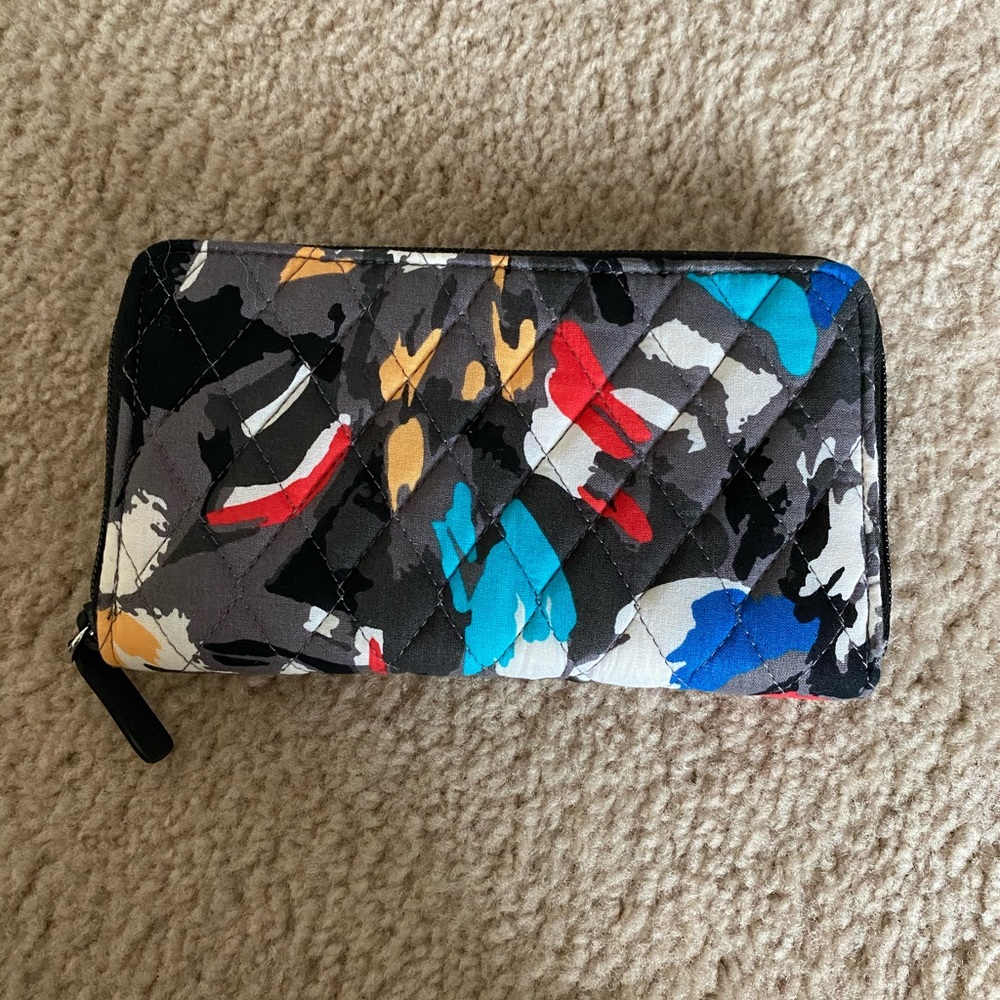 Vera Bradley Wallet - Picture 2 of 3